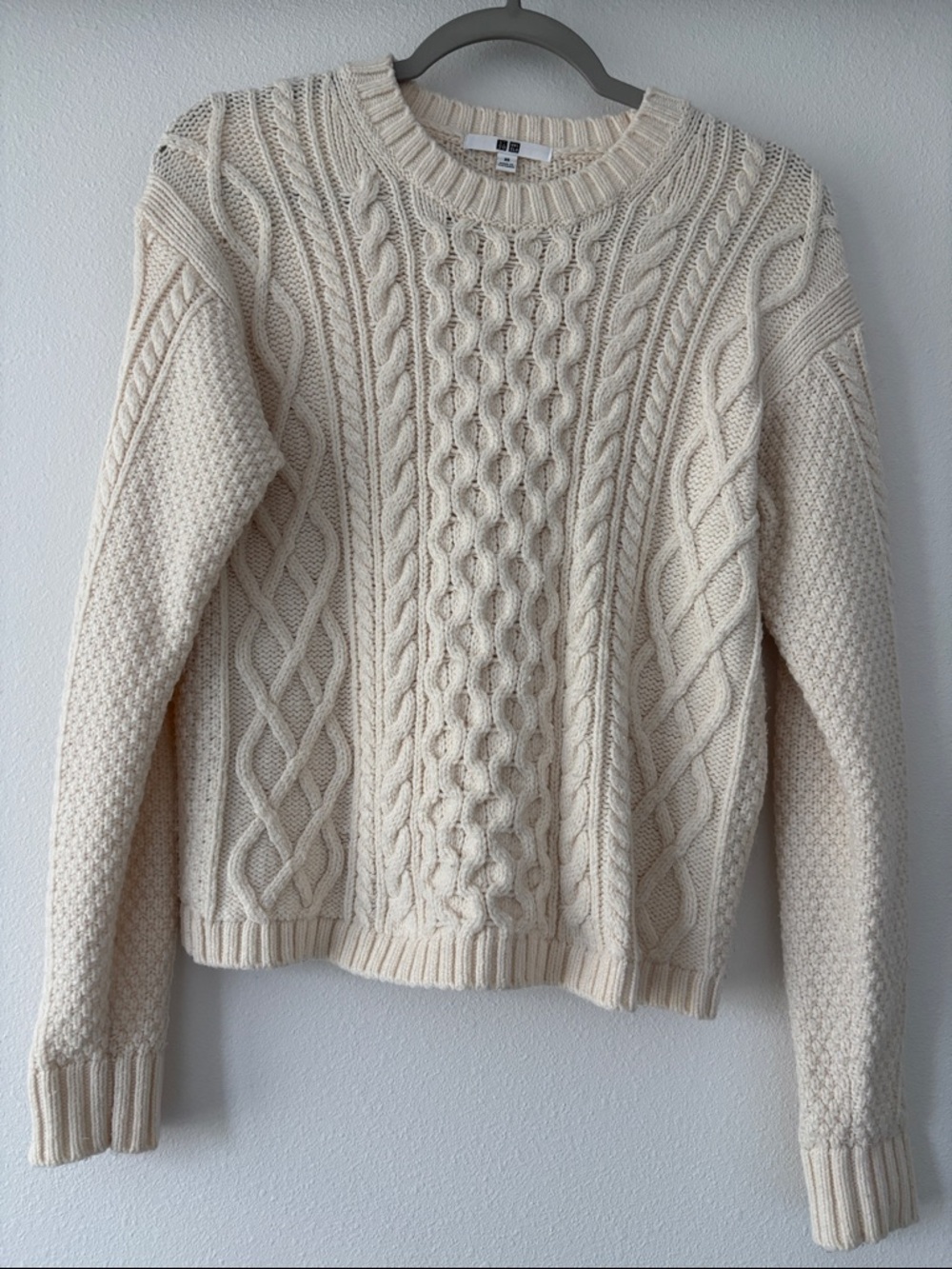 Cream Cable-Knit Crewneck Sweater - Classic Textured Knit